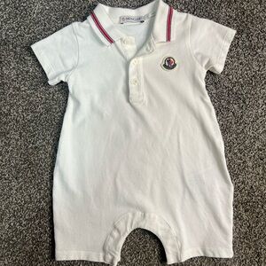 Moncler Baby Polo Romper – White | Short Sleeve Logo One-Piece | Size 12M